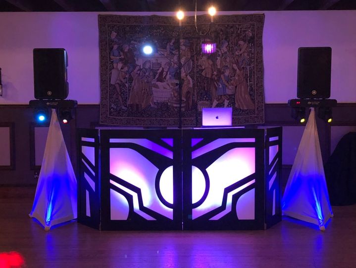 Hampton Roads DJ & Karaoke Pros