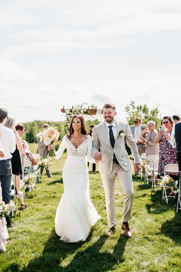 Dellwood Barn Weddings
