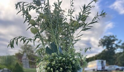 Roots Catering