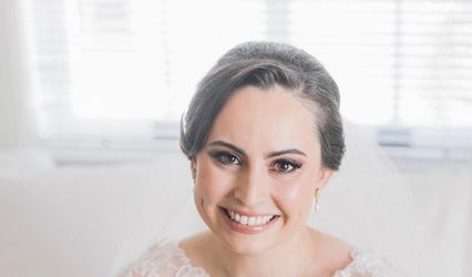 Glam and glow hair and makeup