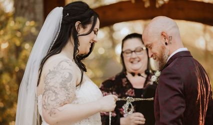 Weddings by Wandering Way