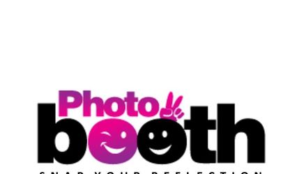 Snap Your Reflection Photobooths