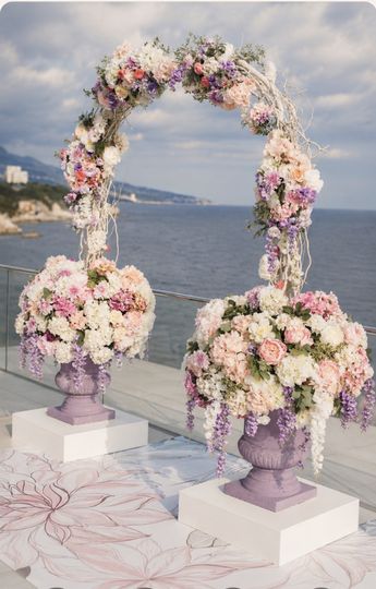 Sam set table
