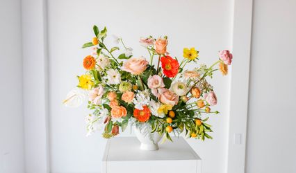 Bartlett Flowers & Gifts