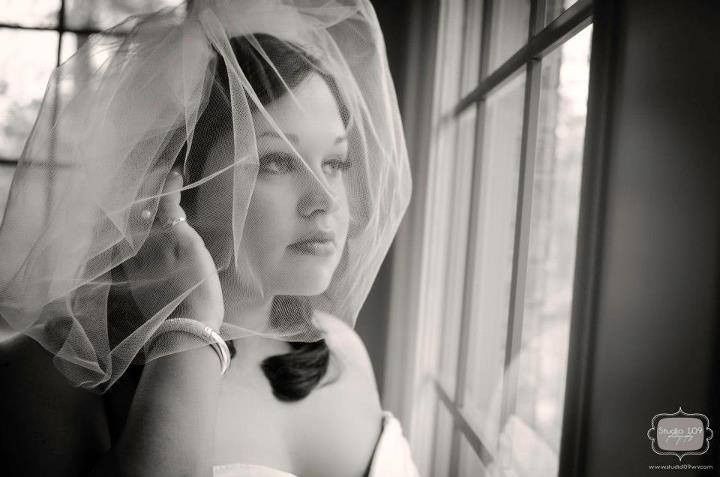 Hair & Make up by JeannineMM LLC