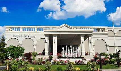 The Royal Manor