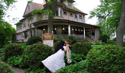 The Bennett-Curtis House