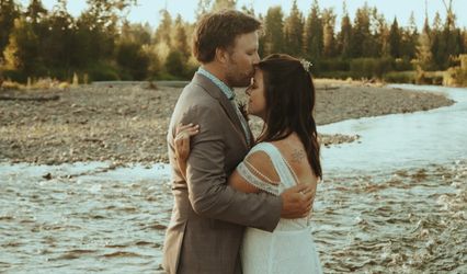River House Wedding & Event Venue