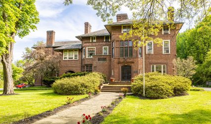 The Lyon Mansion
