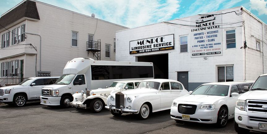 Monroe Limousine