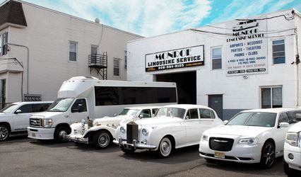 Monroe Limousine