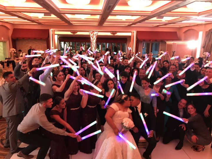 Dj Ris Dj Reseda Ca Weddingwire