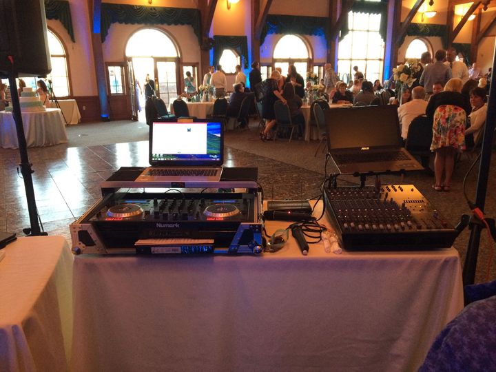 Unique Blends DJ Service