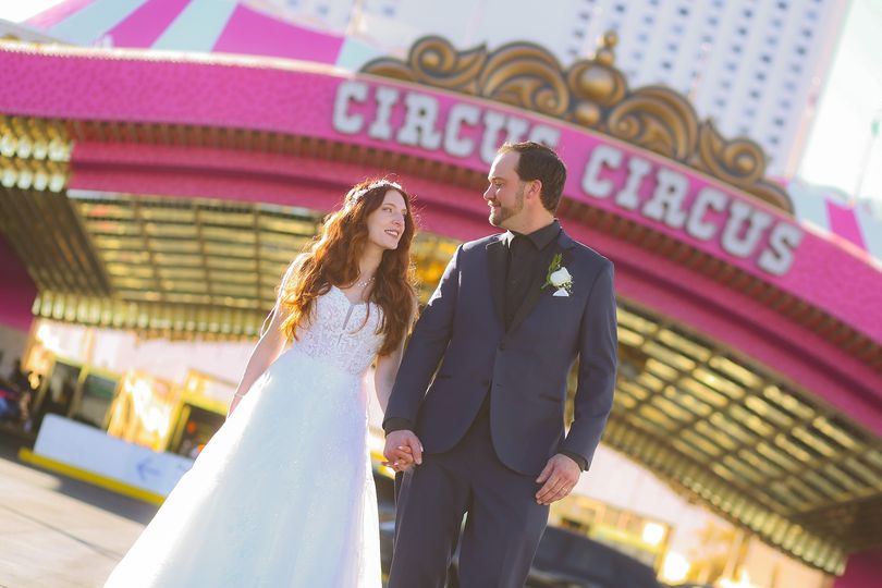 THE HITCHIN' POST WEDDING CHAPEL
