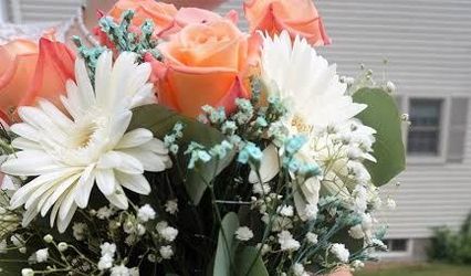 Lunenburg Flowers and Gifts