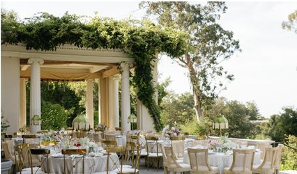 Fine Linen Creation