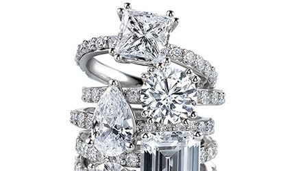 Lauray's The Diamond Center