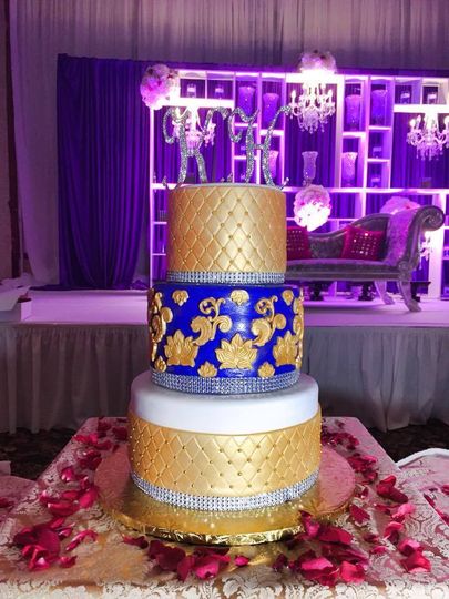 Cake Box by Neelma