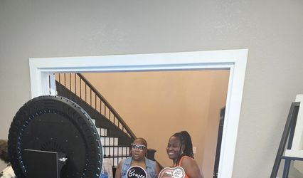 Capturing Tha Moments LLC