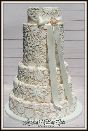 Amazing Wedding Cake Rentals Wedding Cake San Diego Ca
