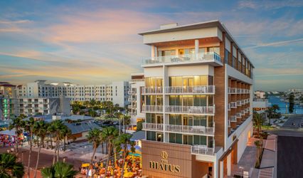 The Hiatus Clearwater Beach, Curio Collection by Hilton