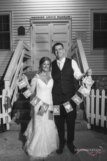 Hoosier Grove Barn Venue Streamwood Il Weddingwire