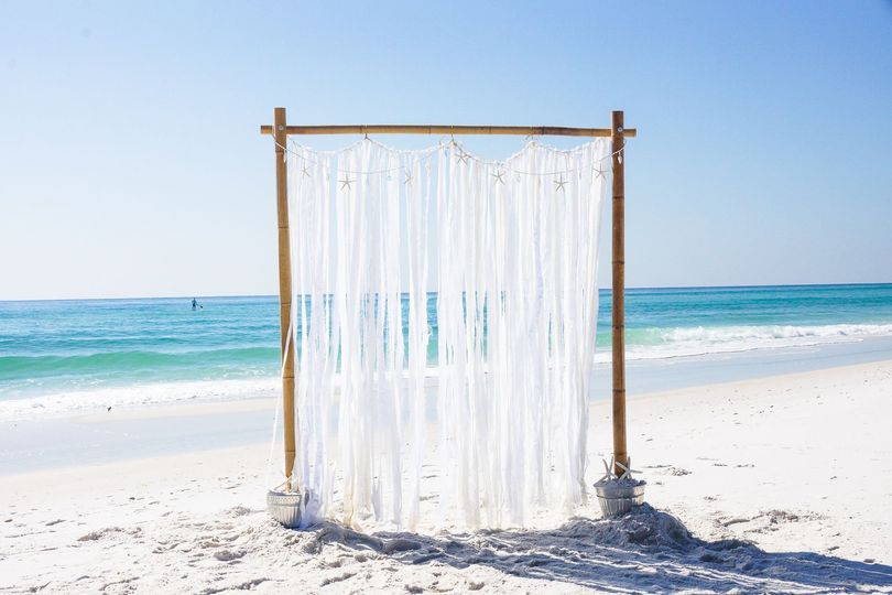 Simple Beach Wedding Officiant Pensacola Fl Weddingwire