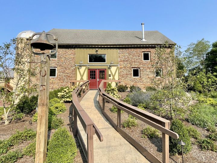 Stone Ridge Farm Inn