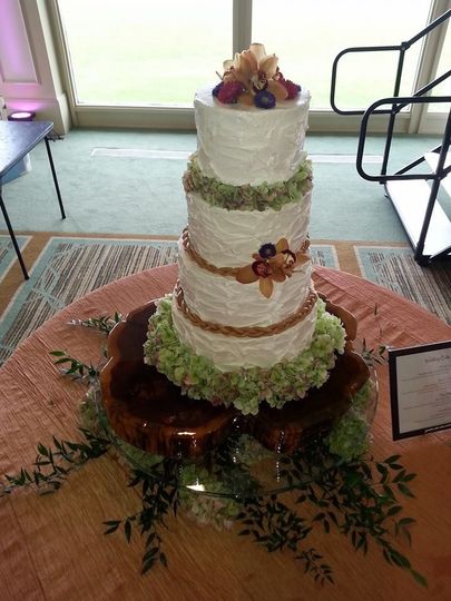 Buttercream Cakes Catering Wedding Cake North Myrtle Beach Sc