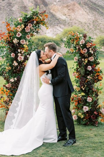 Sara Lunn Floral Studio