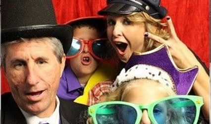 Smug Mug Photo Booths
