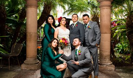 Gris Garcia Photography