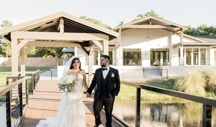Hidden Pines | Lake Houston by Walters Wedding Estates