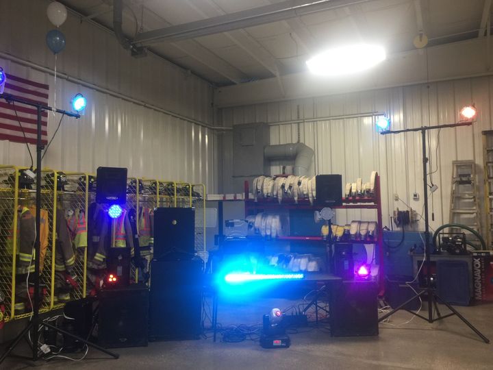 JR DJ & Karaoke