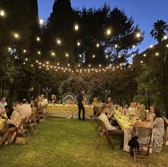 Los Angeles Christmas Light Installers