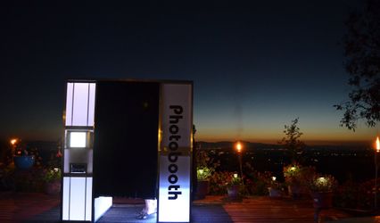 Unique Photo Booth