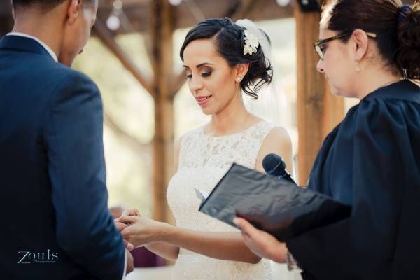 Isabel Leyva Wedding Officiant