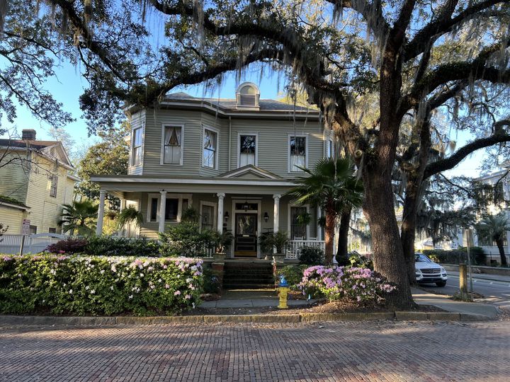 The Starland Inn