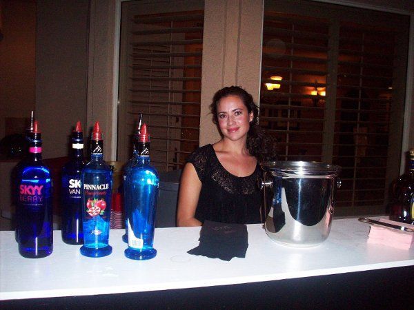 B2 Bartending & Events, Inc., Arizona and California Bar Staff!