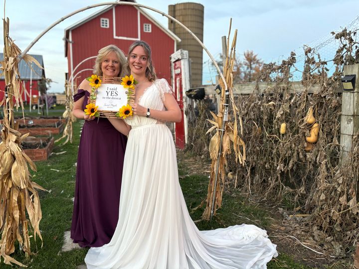 Sweet Maple Bridal