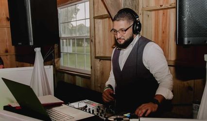DJ Entertainment by Jesse Ray