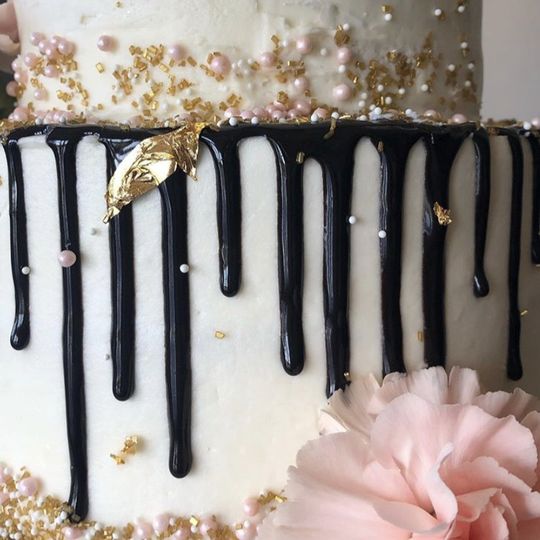 Sweet Things Cake Co.