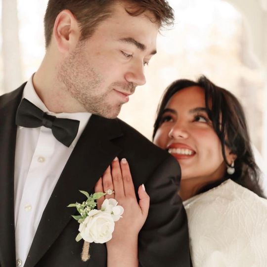 Live 2 Love Weddings