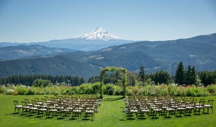 Gorge Crest Vineyards