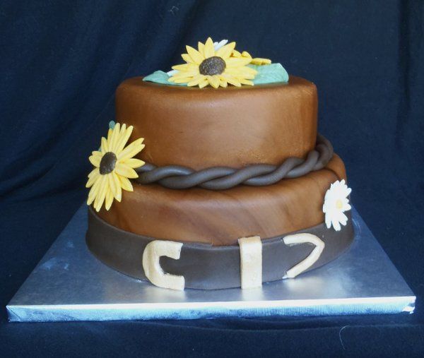 Simply Delicious Cakes Wedding Cake Roseburg Or Weddingwire