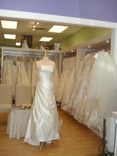 Best Bridal  Tailoring  Dress  Attire Chantilly VA  