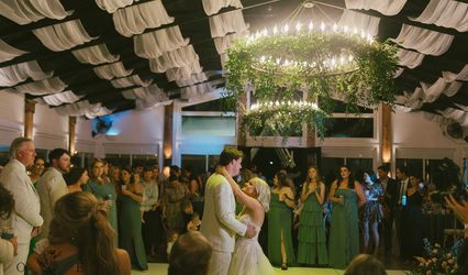 Pin Oak Farms Wedding Venue