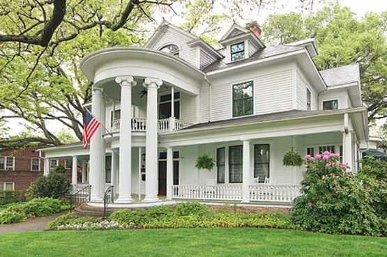Double Oaks Bed & Breakfast