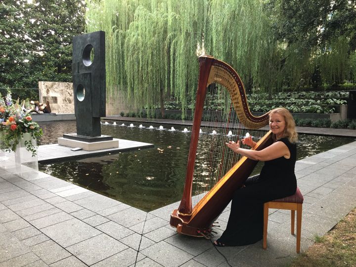 Harp Music by Laurel