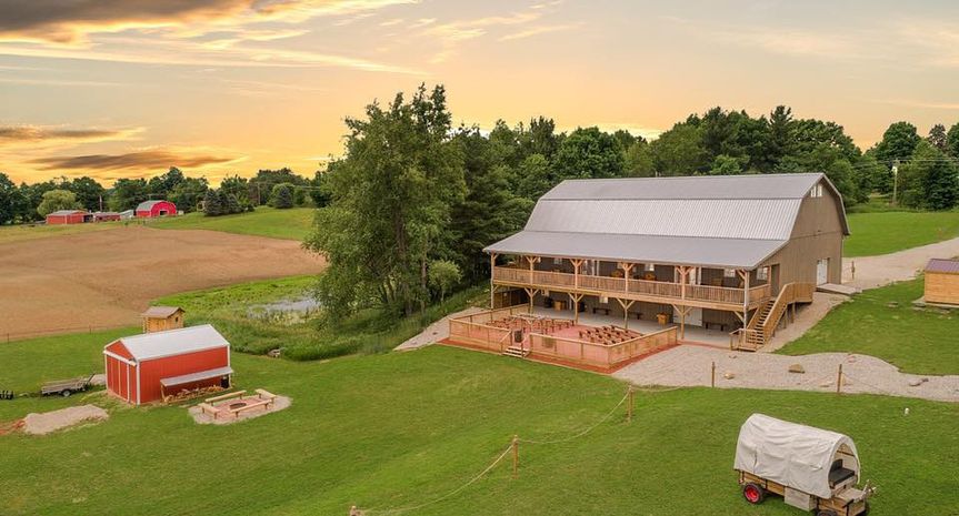 Serendipity Farms Wedding Barn